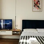 Appartamento Azure By Dove Tirana