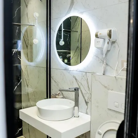 Azure By Dove Apartment *